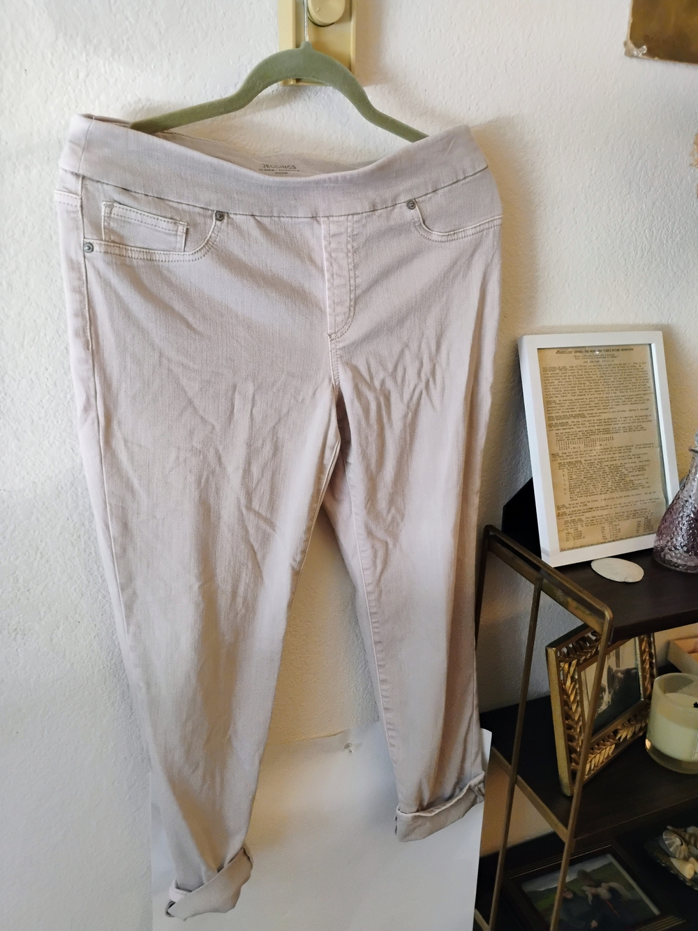 Chico's Pull On Jeggings Beige Tan Skinny Ankle Pants Stretch Size 1P US 8P